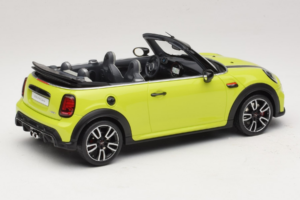 Mini JCW Cabrio F57 Zesty Yellow C5H Otto 1:18 OT1303 Hartsi — kuva 2 / 6