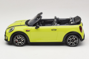 Mini JCW Cabrio F57 Zesty Yellow C5H Otto 1:18 OT1303 Hartsi — kuva 3 / 6