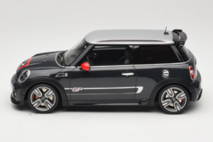 Mini John Cooper Works GP2 R56 Thunder Grey Otto 1:18 OT497 Hartsi — kuva 3 / 6