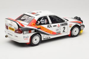 Mitsubishi Carisma GT Group N2 R. Burns / R. Reid RAC Rally 1997 Valkoinen Otto 1:18 OT1192 Hartsi — kuva 2 / 6