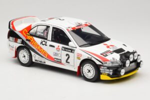 Mitsubishi Carisma GT Group N2 R. Burns / R. Reid RAC Rally 1997 Valkoinen Otto 1:18 OT1192 Hartsi — kuva 4 / 6