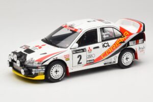 Mitsubishi Carisma GT Group N2 R. Burns / R. Reid RAC Rally 1997 Valkoinen Otto 1:18 OT1192 Hartsi