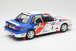 Mitsubishi Galant VR-4 #4 A. Vatanen RAC Rally 1990 IXO 1:18 18RMC192B Metalli — kuva 2 / 6