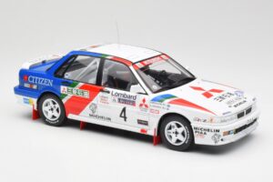 Mitsubishi Galant VR-4 #4 A. Vatanen RAC Rally 1990 IXO 1:18 18RMC192B Metalli — kuva 4 / 6