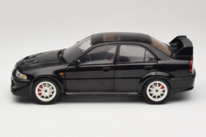 Mitsubishi Lancer Evo VI Tommi Makinen Edition Musta AUTOart 1:18 77158 Metalli — kuva 4 / 8