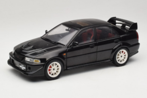 Mitsubishi Lancer Evo VI Tommi Makinen Edition Musta AUTOart 1:18 77158 Metalli