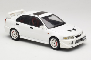 Mitsubishi Lancer Evo VI Tommi Makinen Edition Valkoinen AUTOart 1:18 77157 Metalli — kuva 6 / 8