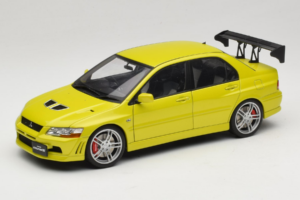 Mitsubishi Lancer Evo VII Mustard Yellow AUTOart 1:18 77166 Metalli