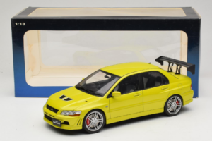 Mitsubishi Lancer Evo VII Mustard Yellow AUTOart 1:18 77166 Metalli — kuva 8 / 8