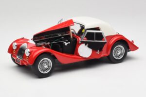 Morgan 4/4 Plus Competition Hardtop Punainen Kyosho 1:18 08114R Metalli — kuva 2 / 8