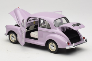 Morris Minor Million Vaaleanpunainen Minichamps 1:18 150137001 Metalli — kuva 4 / 7
