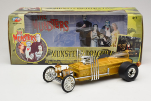 Munsters Dragula Movie Car Joyride 1:18 33266 Metalli — kuva 8 / 8