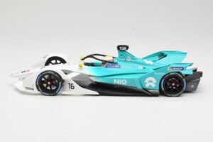 NIO 004 Team NIO #16 O. Turvey Formula E Season 5 2019 Minichamps 1:18 114180016 Metalli — kuva 3 / 6
