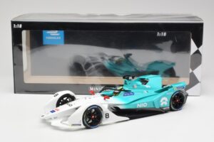 NIO 004 Team NIO #8 T. Dillmann Formula E Season 5 2019 Minichamps 1:18 114180008 Metalli — kuva 6 / 6