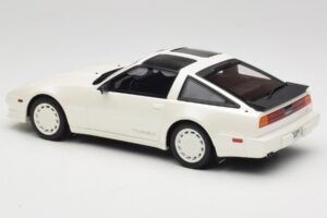 Nissan 300ZX Turbo Z31 Shiro Edition White Pearl Otto 1:18 OT1181 Hartsi — kuva 5 / 6