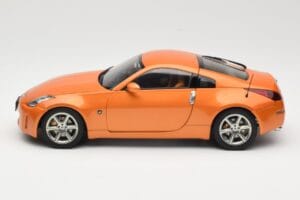 Nissan 350Z Z33 Sunset Orange AUTOart 1:18 77312 Metalli — kuva 4 / 8