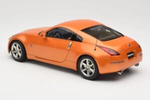 Nissan 350Z Z33 Sunset Orange AUTOart 1:18 77312 Metalli — kuva 7 / 8