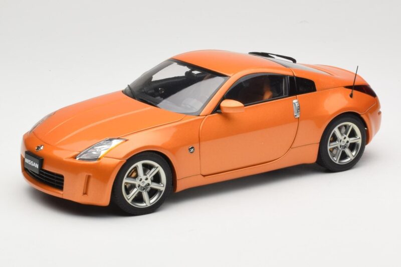 Nissan 350Z Z33 Sunset Orange AUTOart 1:18 77312 Metalli