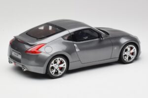Nissan 370Z Z34 Gun Metallic Otto 1:18 OT465 Hartsi — kuva 2 / 6