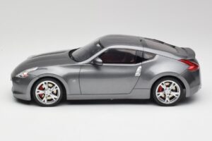 Nissan 370Z Z34 Gun Metallic Otto 1:18 OT465 Hartsi — kuva 3 / 6