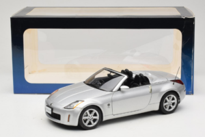Nissan Fairlady Z Z33 Roadster Diamond Silver AUTOart 1:18 77376 Metalli — kuva 8 / 8