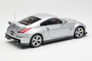 Nissan Fairlady Z Z34 NISMO Type 380RS Hopea AUTOart 1:18 77401 Metalli — kuva 3 / 8