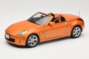 Nissan Fairlady Z Z33 Roadster Sunset Orange AUTOart 1:18 77377 Metalli