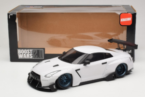 Nissan GT-R R35 Boost Wars 2 Valkoinen Jp Kraemo 1:18 KRAEMO001 Metalli — kuva 7 / 7