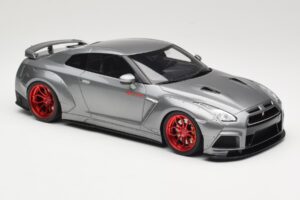 Nissan GT-R R35 Prior Design Harmaa GT Spirit 1:18 GT243 Hartsi — kuva 4 / 6