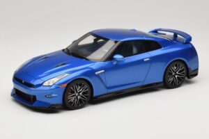 Nissan GT-R R35 Skyline Edition Bayside Blue GT Spirit 1:18 GT521 Hartsi