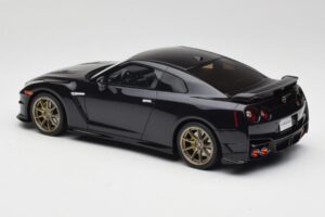 Nissan GT-R R35 Takumi Edition Midnight Purple GT Spirit 1:18 GT932 Hartsi — kuva 5 / 6