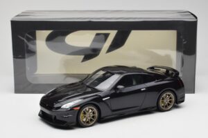 Nissan GT-R R35 Takumi Edition Midnight Purple GT Spirit 1:18 GT932 Hartsi — kuva 6 / 6