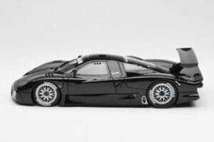 Nissan R390 GT1 #0 24 Hours of Le Mans 1998 AUTOart 1:18 89878 Metalli — kuva 4 / 8