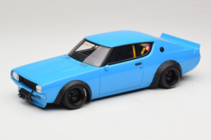 Nissan Skyline 2000 GT-R KPGC110 LB Works Sininen Otto 1:18 OT1210 Hartsi