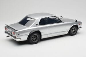 Nissan Skyline C10 2000 GT-R Hopea Otto 1:12 G094 Hartsi — kuva 2 / 6