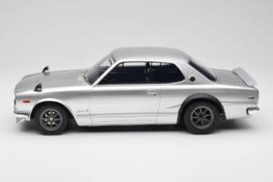 Nissan Skyline C10 2000 GT-R Hopea Otto 1:12 G094 Hartsi — kuva 3 / 6