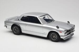 Nissan Skyline C10 2000 GT-R Hopea Otto 1:12 G094 Hartsi — kuva 4 / 6