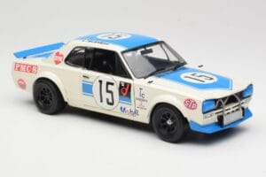 Nissan Skyline 2000GT-R KPGC10 #15 K. Takahashi Nissan Works JTCC 1972 Kyosho 1:18 08122B Metalli — kuva 6 / 8
