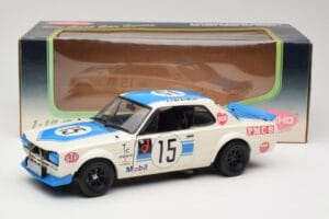 Nissan Skyline 2000GT-R KPGC10 #15 K. Takahashi Nissan Works JTCC 1972 Kyosho 1:18 08122B Metalli — kuva 8 / 8