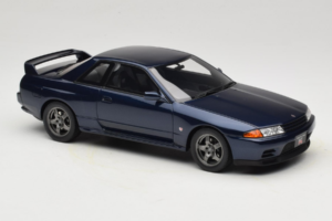 Nissan Skyline GT-R BNR32 Dark Blue Pearl Otto 1:18 OT1199 Hartsi — kuva 4 / 6