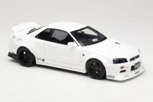 Nissan Skyline GT-R BNR34 by KRC Pearl White Otto 1:18 OT1135 Hartsi — kuva 4 / 6