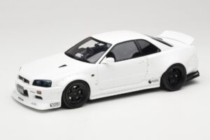 Nissan Skyline GT-R BNR34 by KRC Pearl White Otto 1:18 OT1135 Hartsi