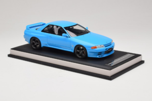 Nissan Skyline GT-R R32 Customized Version Sininen MotorHelix 1:18 MH029CB Hartsi — kuva 4 / 7