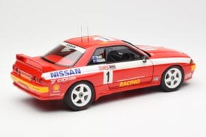 Nissan Skyline GT-R R32 #1 J. Richards / M. Skaife Bathurst 1000 Winner 1992 AUTOart 1:18 89279 Metalli — kuva 3 / 8