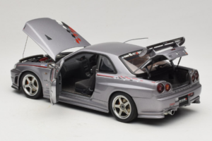 Nissan Skyline GT-R R34 Nismo S-Tune Hopea AUTOart 1:18 77358 Metalli — kuva 5 / 8