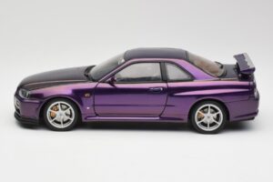 Nissan Skyline GT-R R34 V-Spec Midnight Violetti AUTOart 1:18 77305 Metalli — kuva 4 / 8
