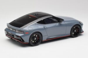 Nissan Z RZ34 NISMO Stealth Harmaa GT Spirit 1:18 GT484 Hartsi — kuva 2 / 6