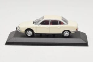 NSU Ro80 Valkoinen Minichamps 1:43 NUS001 Metalli
