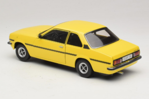 Opel Ascona B SR Keltainen Naarmuinen Keula Sun Star 1:18 5384 Metalli — kuva 8 / 9