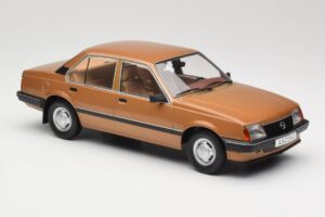 Opel Ascona C Berlina Beige Metallic MCG 1:18 MCG18459 Metalli — kuva 4 / 6